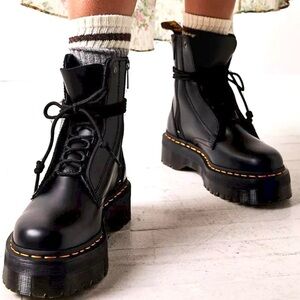 DR. MARTENS Jarrick Boots